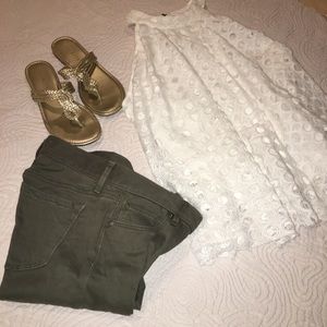Loft Olive pants/ jeans/ leggings, size 0 or 25